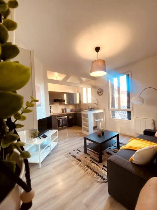 Apartmán Proche Paris-Calme-Wifi-Netflix Villejuif Exteriér fotografie